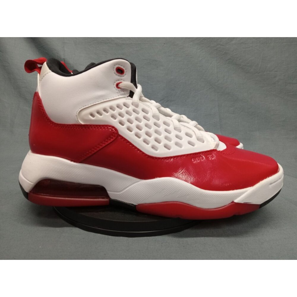 Nike Jordan Maxin 200 (GS) Boys Sneakers White Red Size 6 NEW NO BOX! - Picture 7 of 11
